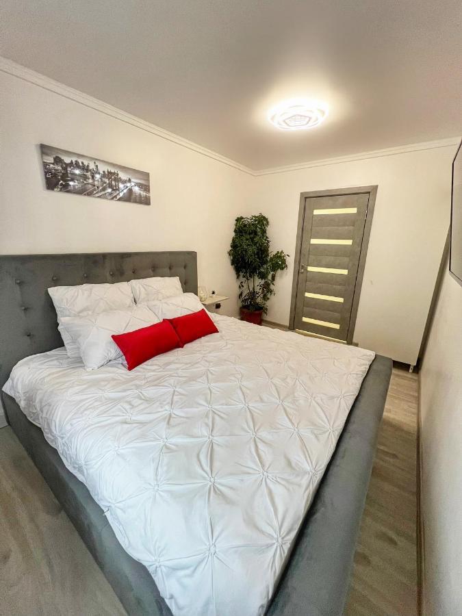 Luxor Ultra-Central Apartments Сибиу Екстериор снимка